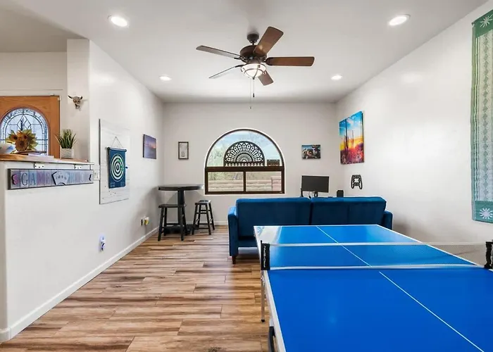 Family Getaway With Pool & Pet Friendly Tucson