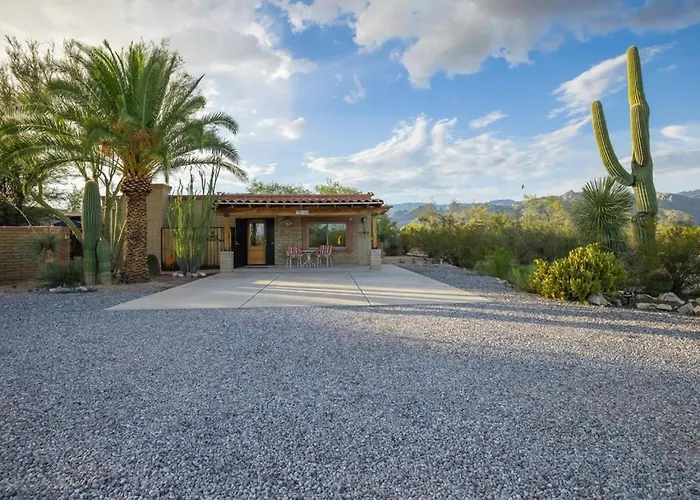 Family Getaway With Pool & Pet Friendly *