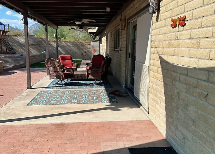 Family Getaway With Pool & Pet Friendly Apartment Tucson